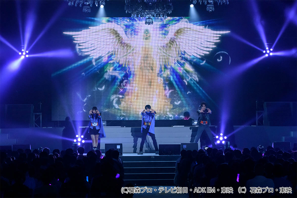 本島純政らがキャスト同士の仲の良さを見せつけた「仮面ライダーガッチャード ガッチャンコFESTIVAL!!」