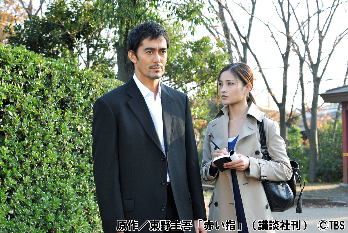 阿部寛主演×東野圭吾原作によるヒットシリーズ「新参者」のエピソード・ゼロ!「赤い指~『新参者』加賀恭一郎再び!」